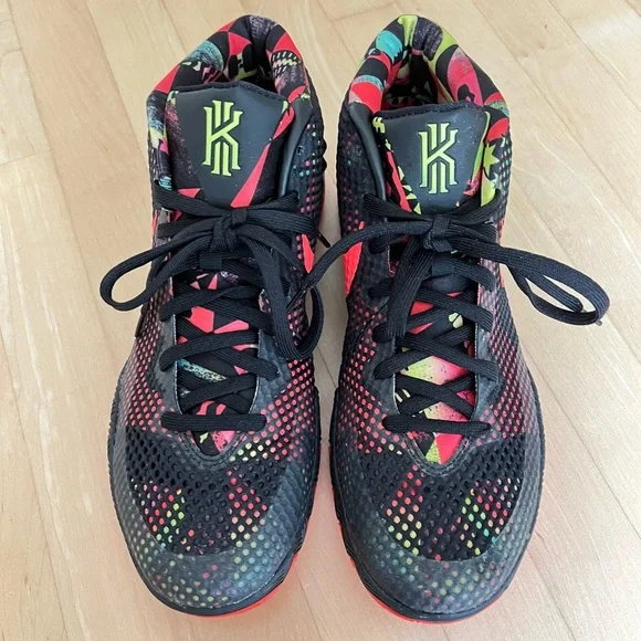 Nike Kyrie 1 Dream Sneakers -- NWOB - Picture 3 of 16
